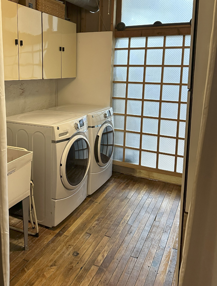 Loft 2F has an in unit washer, dryer and utility sink